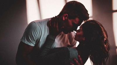 Мъжете с нисък глас са по-склонни да изневеряват, при това без да чувстват вина