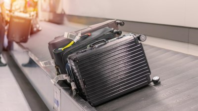 Чекираният багаж – дарение за изгубени вещи с фантазия