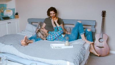 Кога ставаш "досадното гадже"?